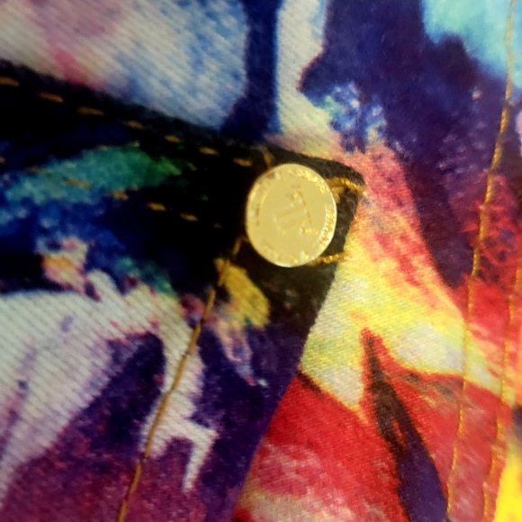 STUDIO F Jeans - Picture 6 of 6